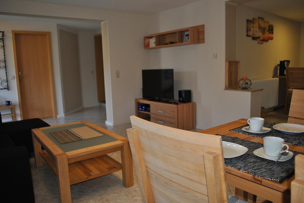 Ferienwohnung Schwarzwaldsteig Bad Peterstal-Griesbach Pokoj fotografie